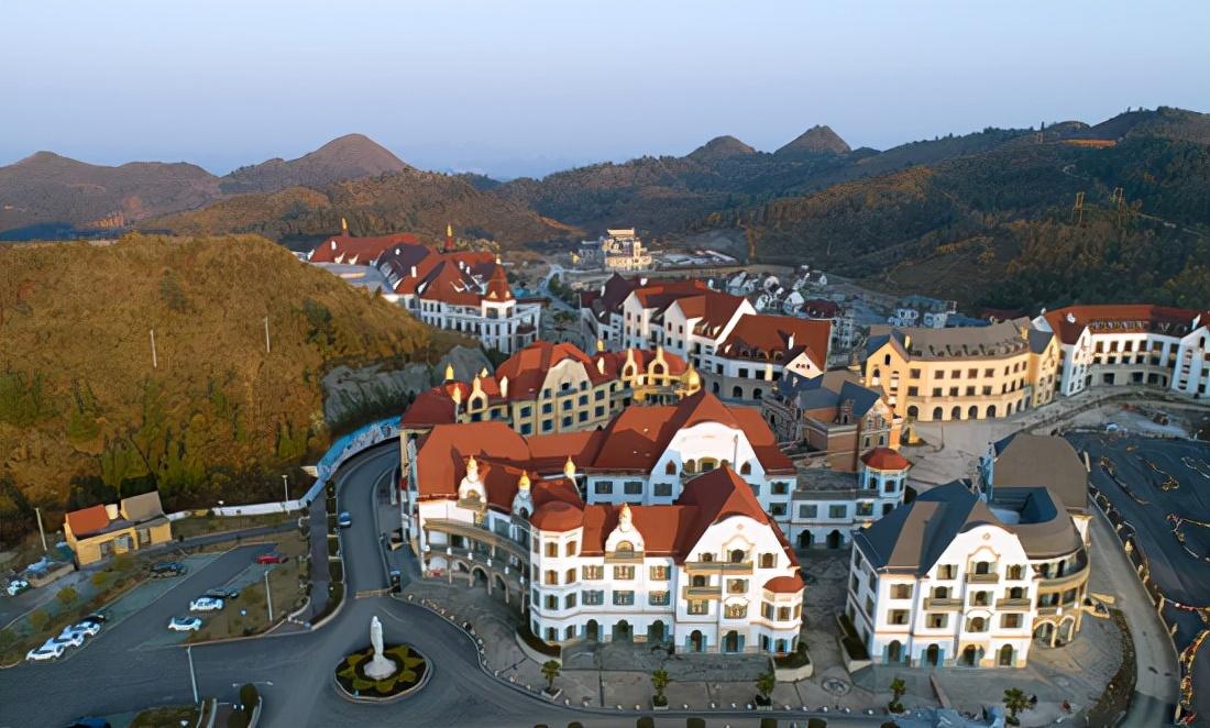 黃果樹(shù)瀑布最新動(dòng)態(tài)，瀑布之美與人生勵(lì)志之旅的交融體驗(yàn)